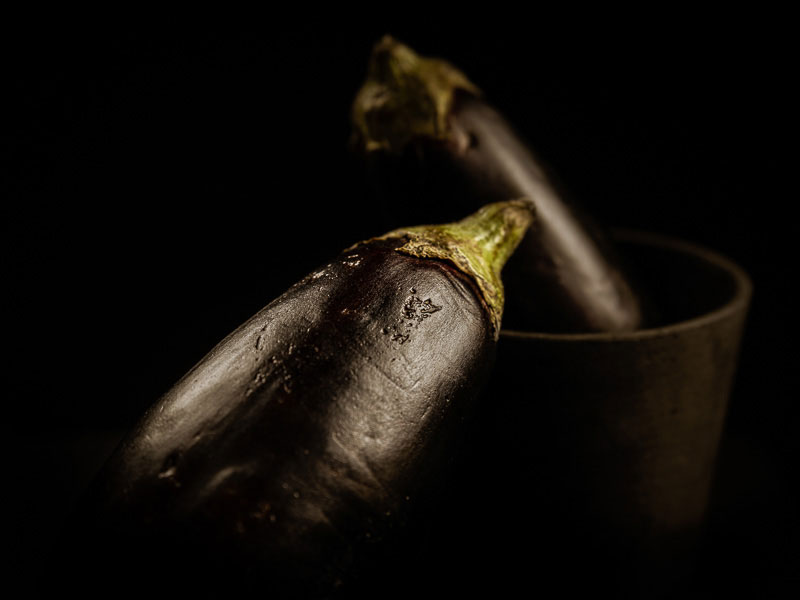 photo-entreprise-photo-culinaire-aubergines-noires-aline-dubail-photographe-lille-marcq-en-baroeul
