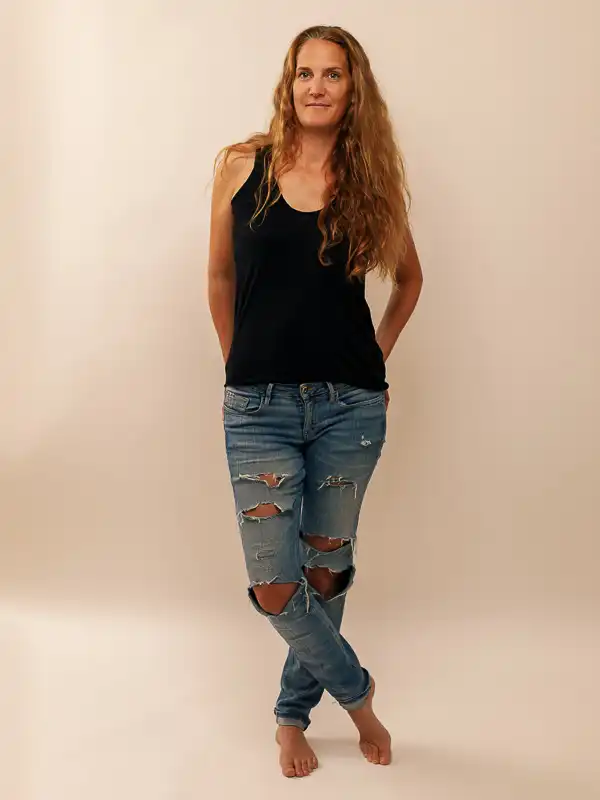 Ta lumière existe déjà, elle attend juste d’être révélée. Shooting photo à Lille pour retrouver confiance en soi et authenticité