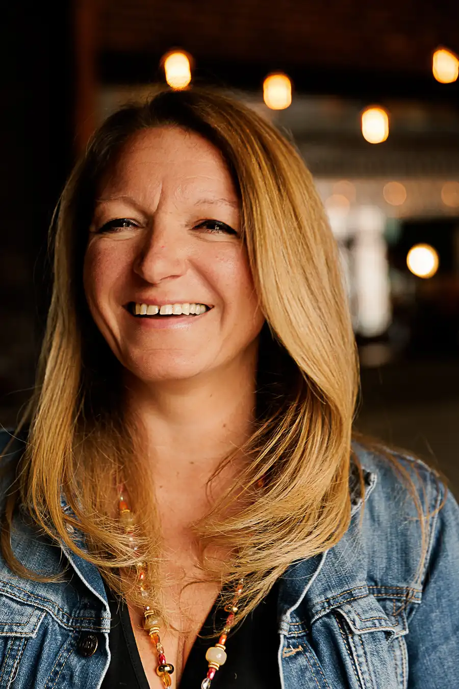 regard-exterieur-photographe-portrait-entrepreneure-Christelle-aline-dubail-photographe-Marcq-En-Baroeul-18