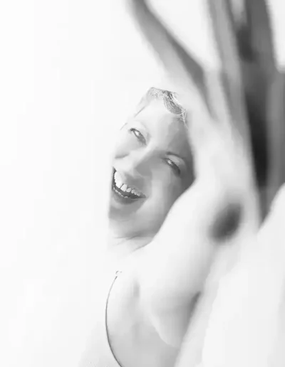 Jeu de voile en portrait boudoir femme Lille